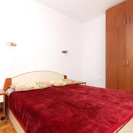 - Diklo 5794a Zadar