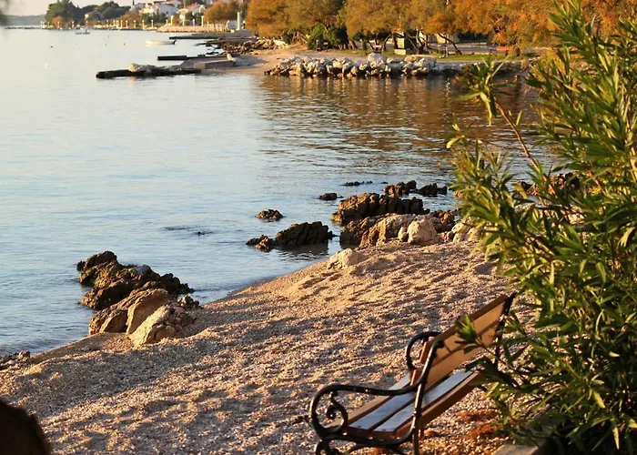 - Diklo 5794a Апартаменти